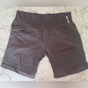 DFYNE SHORTS 6.5”